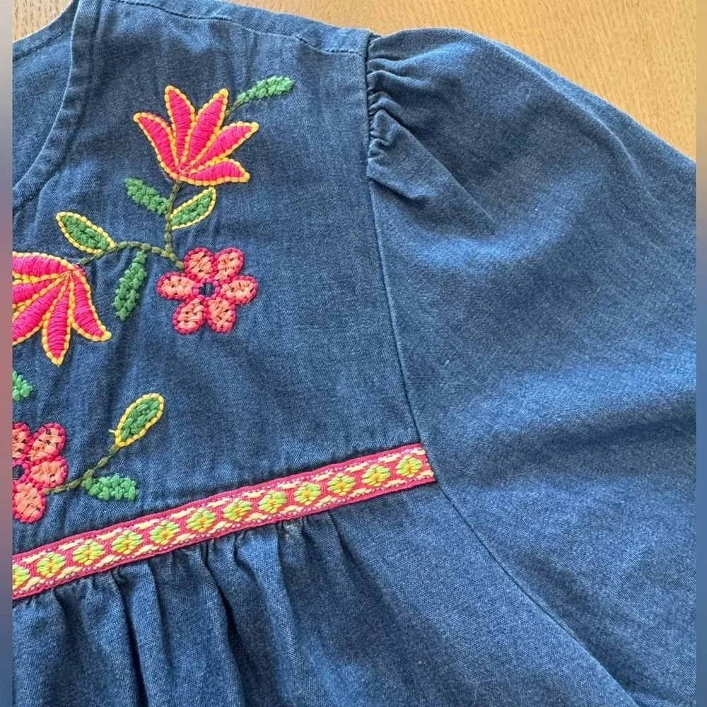 Go Softly Patio Denim House Dress Floral Embroidery Sz L full zip Cottage-core - Picture 8 of 9
